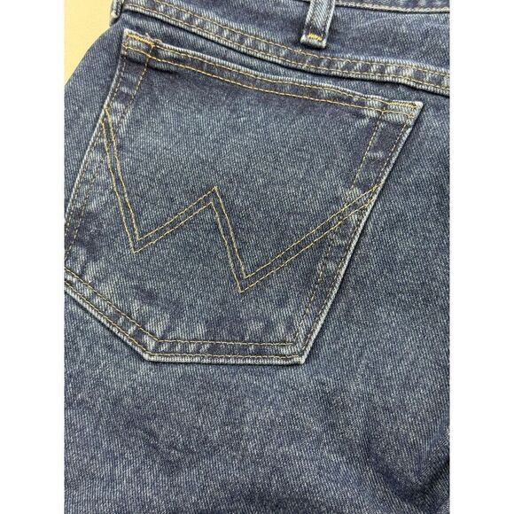 Wrangler Relaxed Fit Jeans Mens 36x34 Blue Denim Rugged Wear Bootcut New Tags - Picture 4 of 14